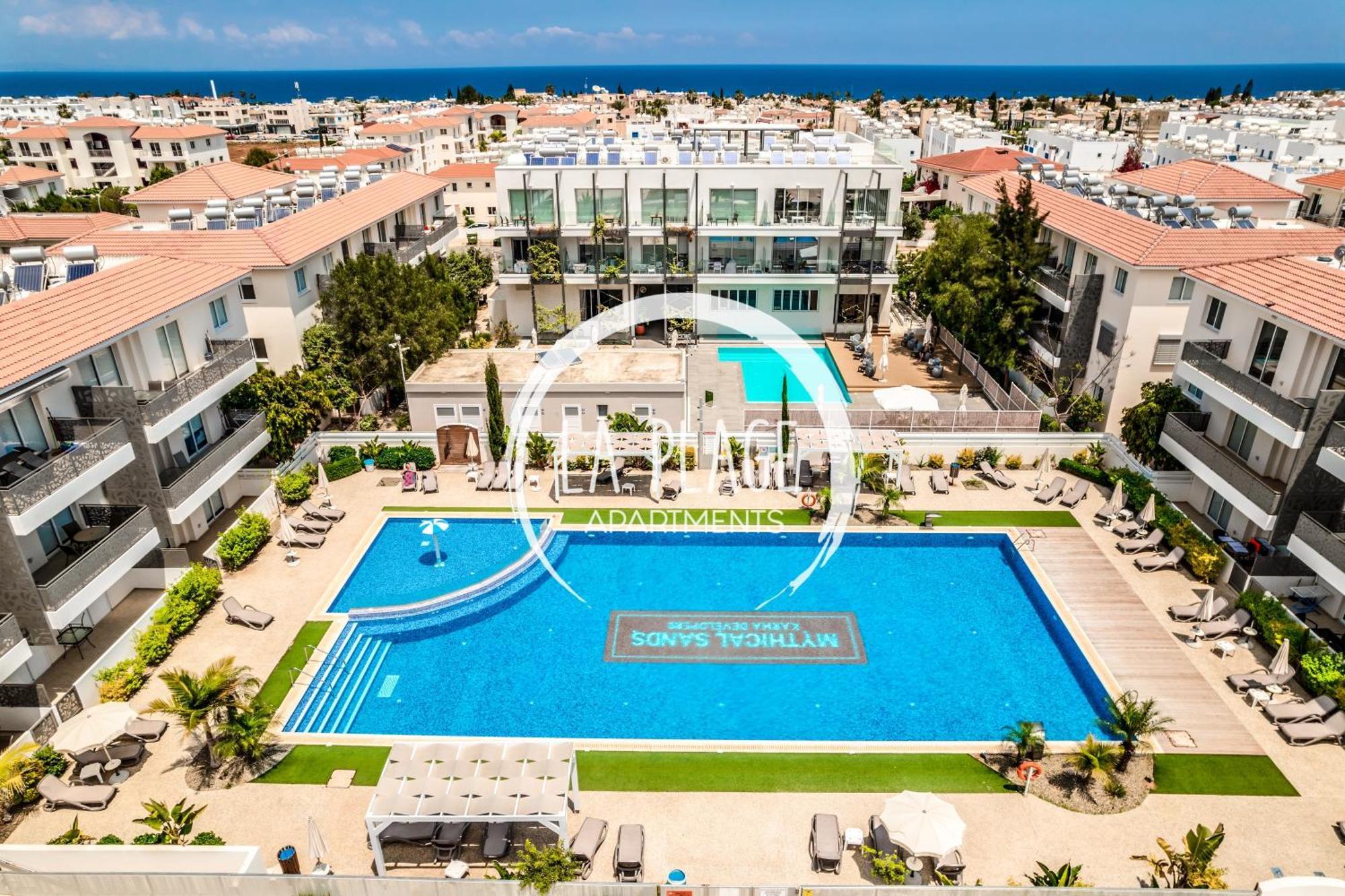 ♥ Sunny&Cozy Family Apartment ★ Walk To The Beach☼ Paralimni Exterior photo